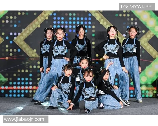 重庆街舞队荣登街舞节奏排行榜第八名展现城市风采与实力